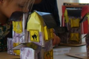 Making a Spooky house - Halloween
